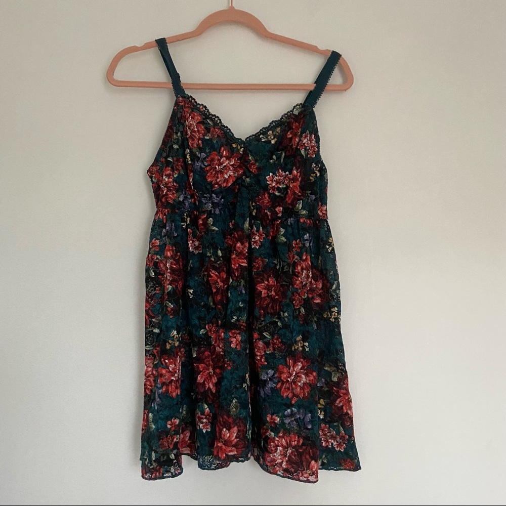 Torrid Curve floral lace camisole